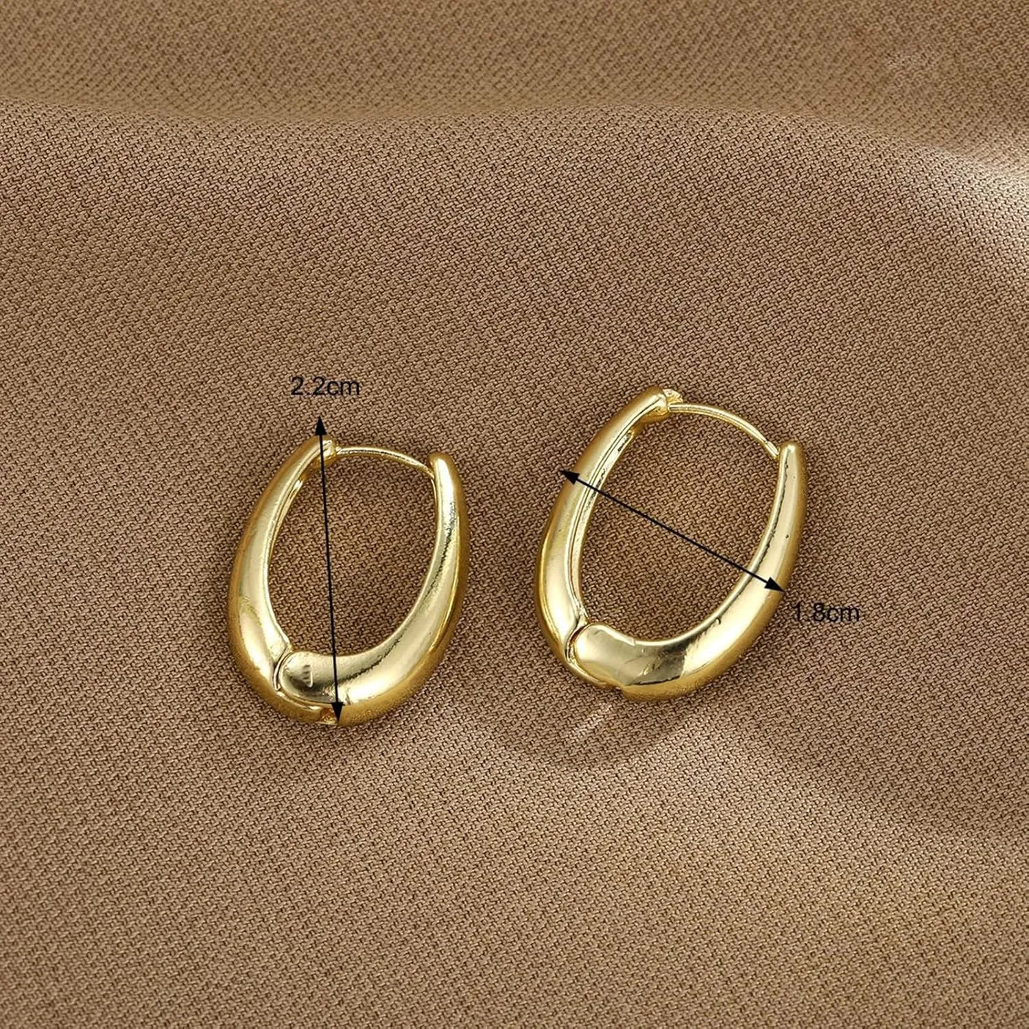 1 Pair Huggie Earrings Retro Geometric Solid Color Anti-allergy Electroplated Lightweight Stainless Ear Decoration Jewelry