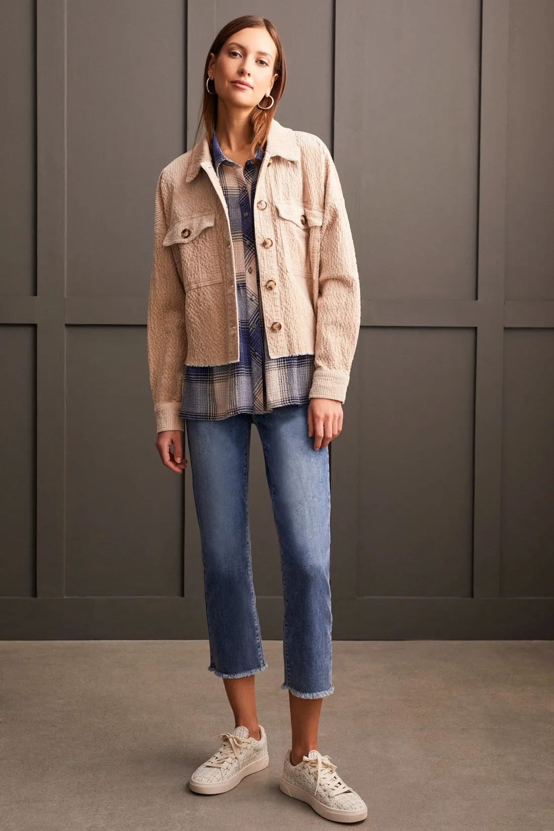 CROP DENIM SHACKET W/ PATCH POCKETS
