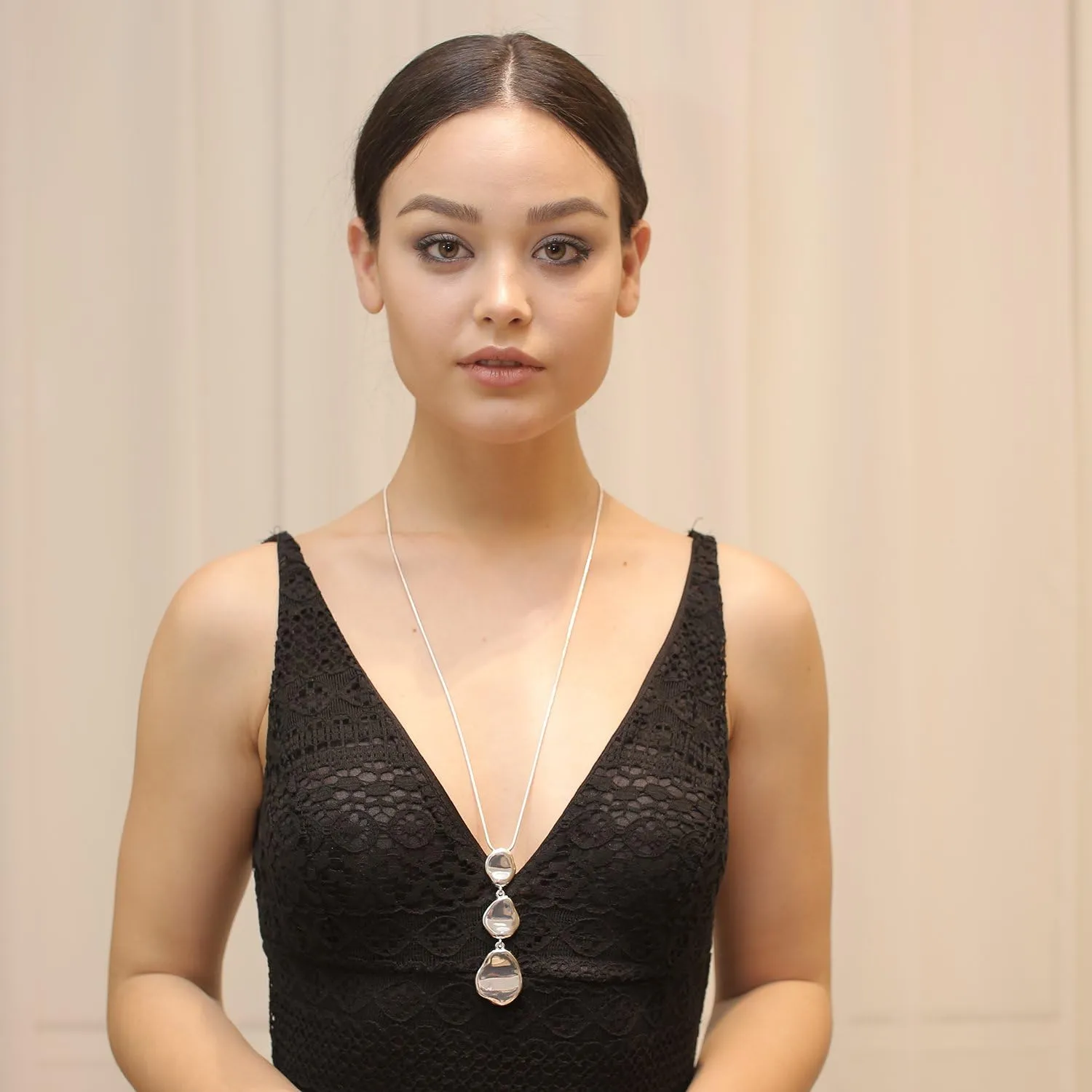Long Pendant Necklaces For Women Multi-Layer Pendant Y Necklace Set Statement Pendant Chic Jewelry