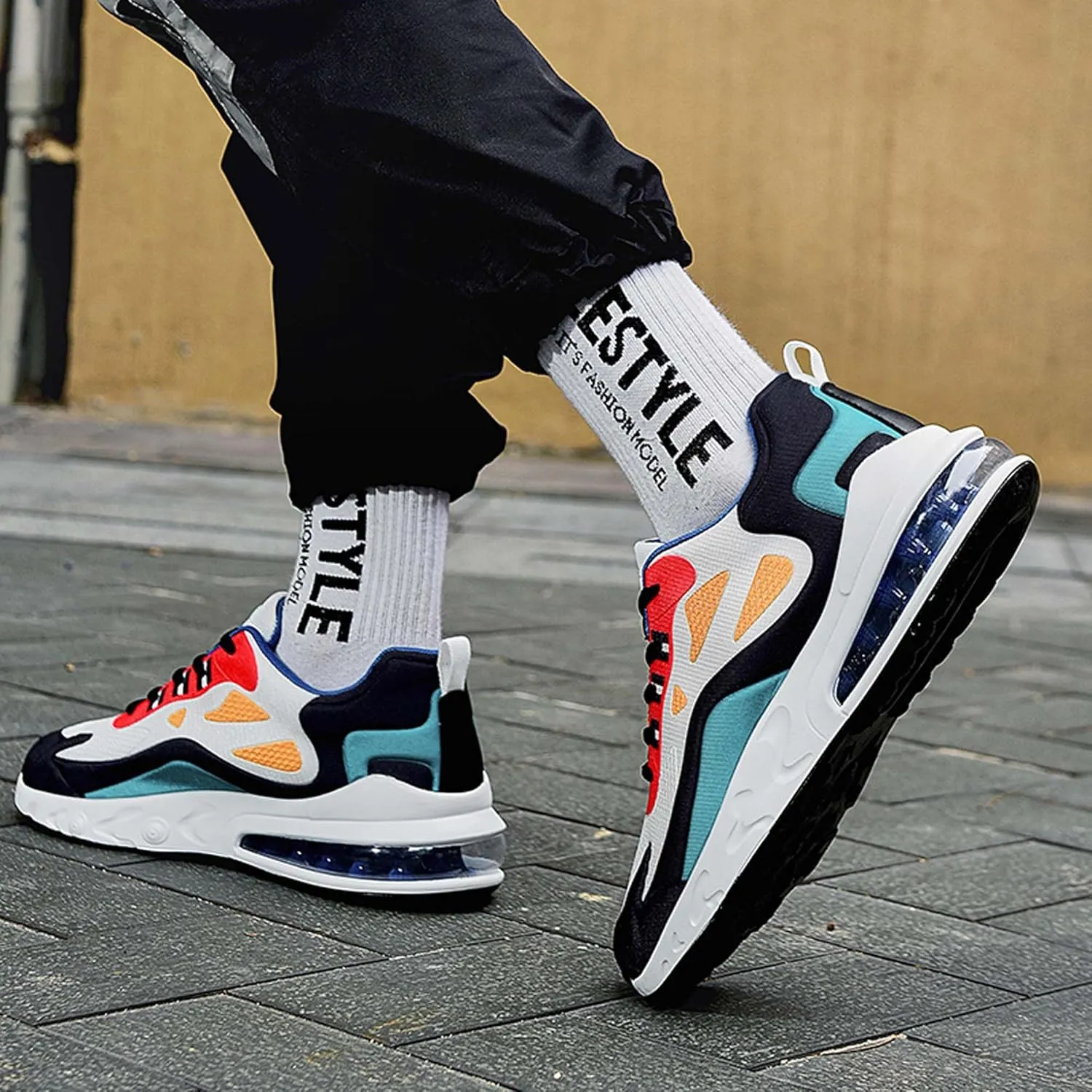 Men's Lightweight Running Shoes Fashion Skateboarding Shoes Outdoor Non-slip Casual Walking Shoes Shoes Comfortable Fashion Sneakers