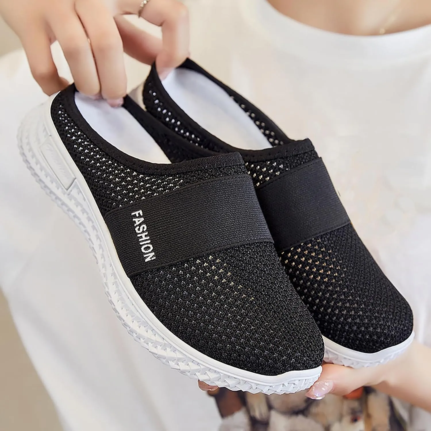 Mule Sneakers for Women Breathable Mesh Walking Mules Sneakers Knit Flats Lightweight Comfortable Summer Beach Walking Shoes Non-Slip Quick Drying Sandals Casual Slippers