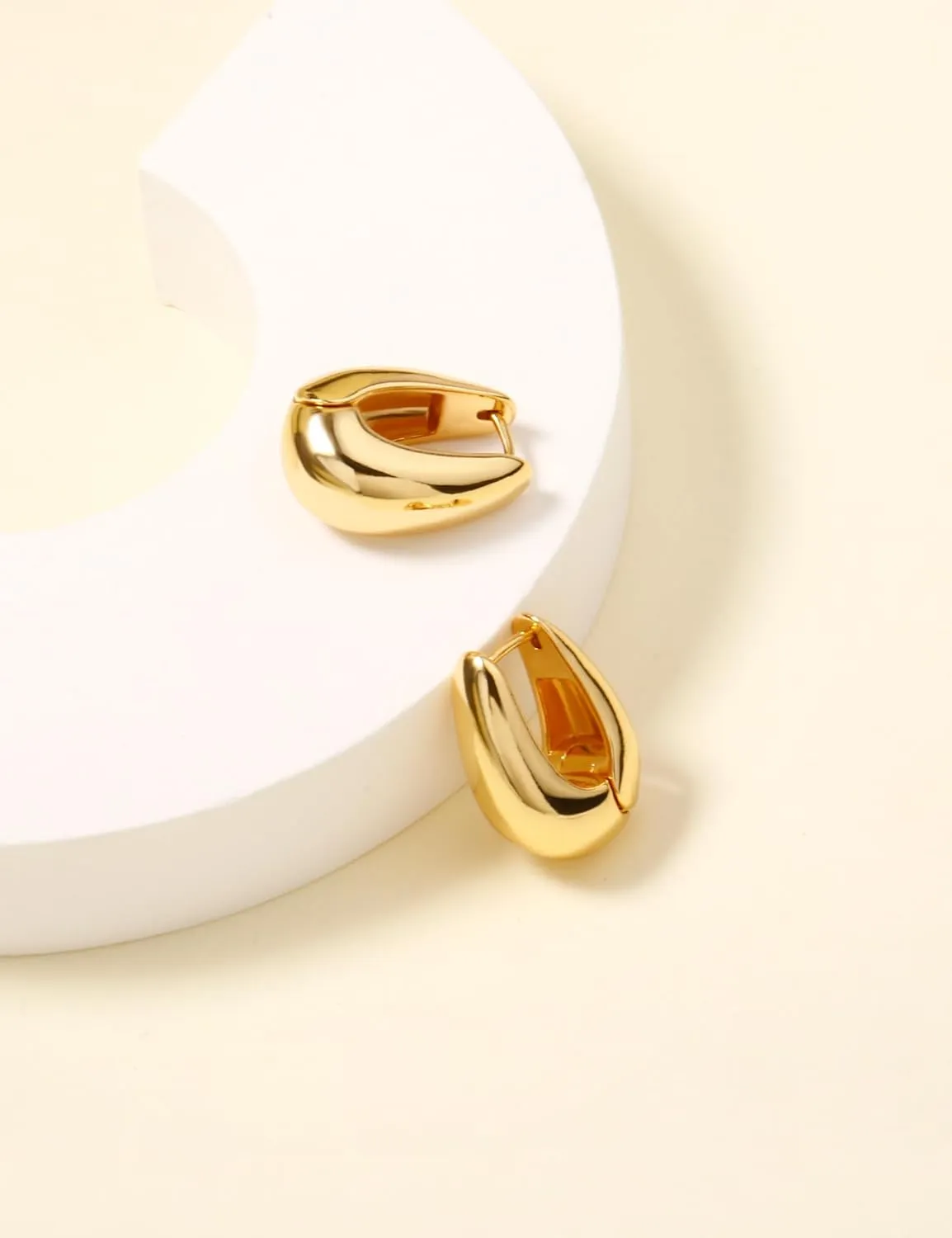 Small Gold Chunky Huggie Hoop Earrings, 14K Gold Plated Thick Huggie Earring, Lightweight Chunky Gold Hoops Earrings for Women