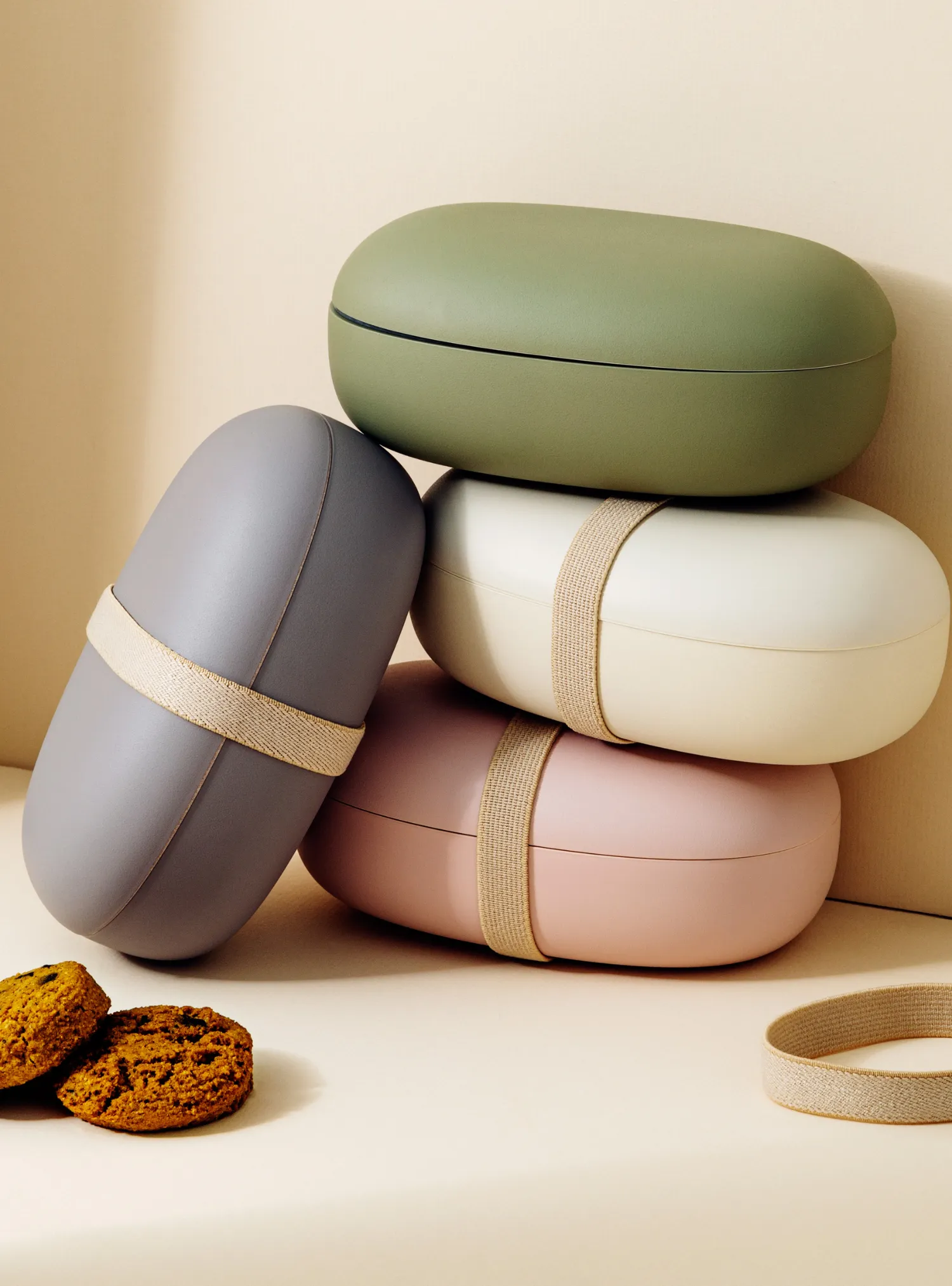 Takenaka Bento Box Pebble (White Eggshell)