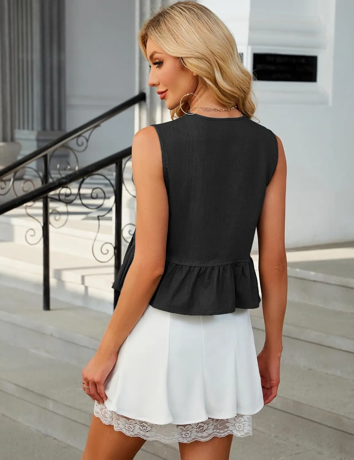 Women's Denim Vest Top Sleeveless V Neck Tie Front Jean Vest Summer 2025 Trendy Casual Waistcoat Y2K Peplum Tank Tops