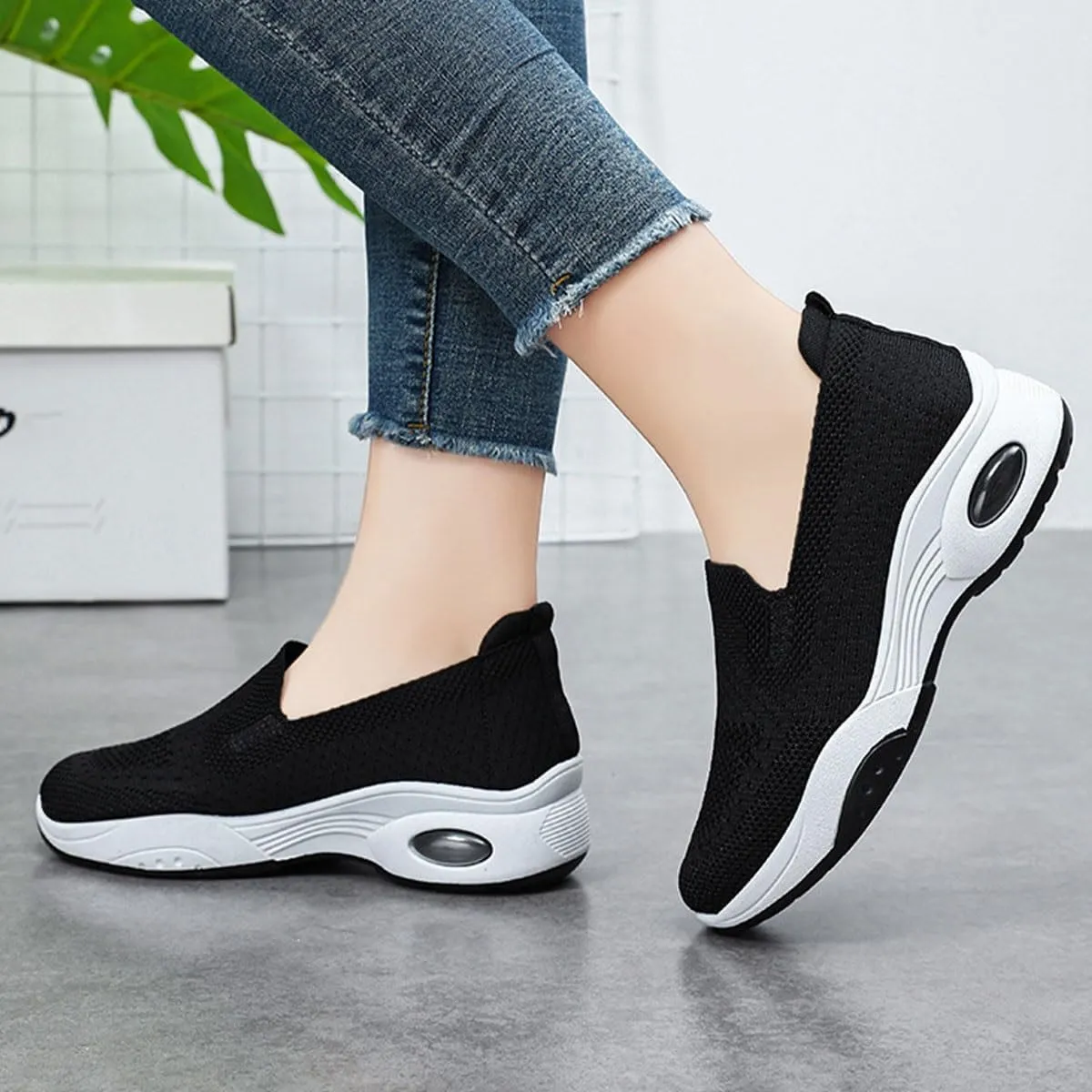 Womens Slip-on Sneakers Casual Walking Shoes Soft Sole Orthopedic Shoes Comfortable Knitted Mesh Sneakers Workout Gym Running Sneaker Pull-on Daily Shoes