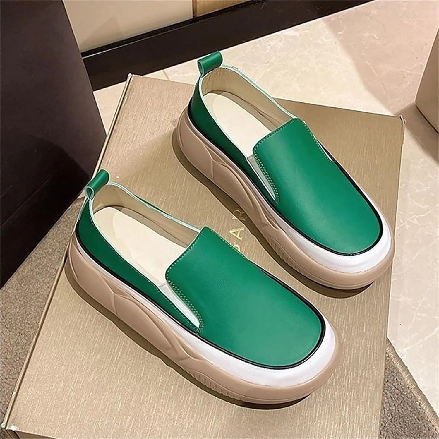 Women's Waterroof Non-Slip Loafers Soft Orthopedic Woven Walking Slip On Foam Arch Support Hands Slip in Sneakers