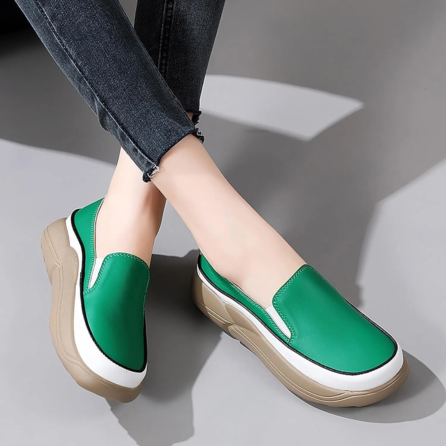 Women's Waterroof Non-Slip Loafers Soft Orthopedic Woven Walking Slip On Foam Arch Support Hands Slip in Sneakers