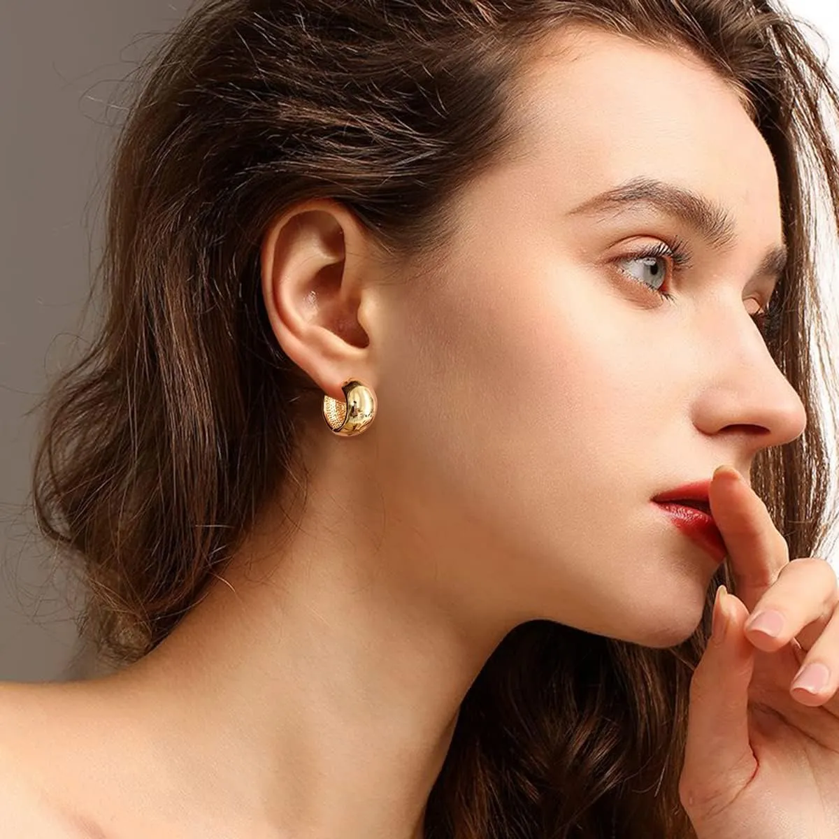 YUJIE Chunky Gold Huggie Earrings - 18K Gold Plated, Hypoallergenic Hoops for Women & Men